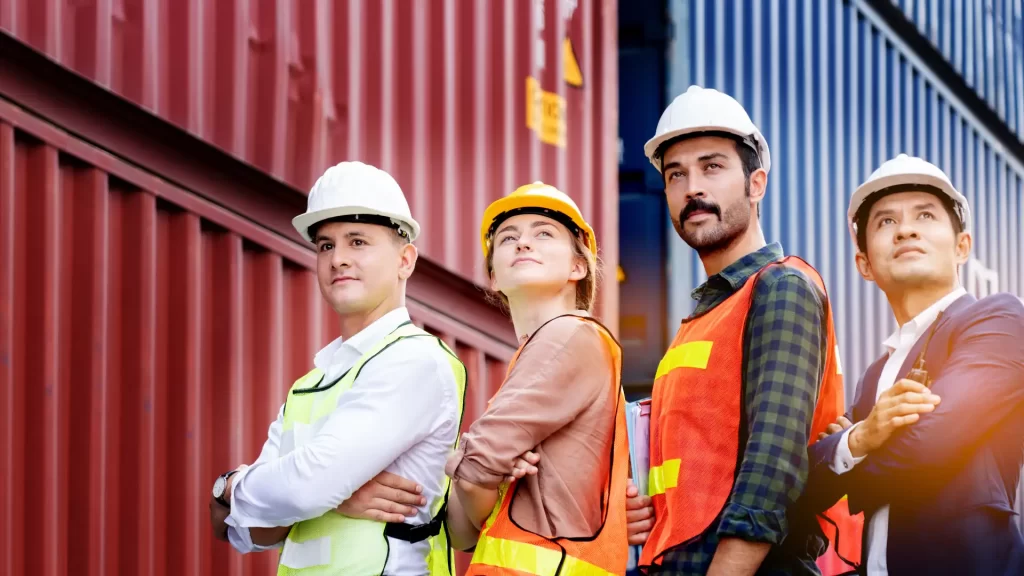 FOREIGNERS WORKING IN THE USA 2 1024x576 1